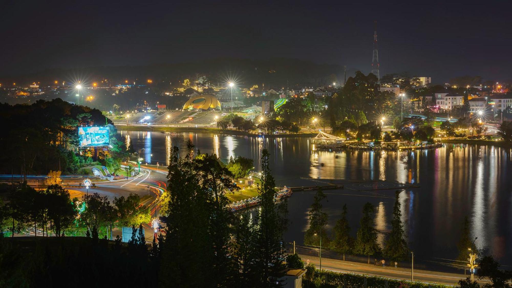 Nam Phuong Dalat Central Buitenkant foto